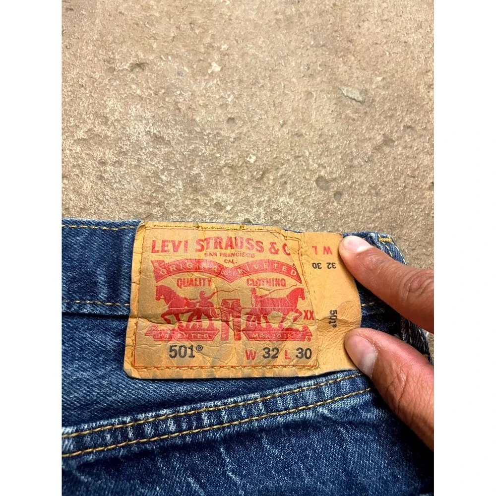 Levi's 501 Original Straight Jeans Men 32x30 Blue Denim Cotton Stretch Dark Wash